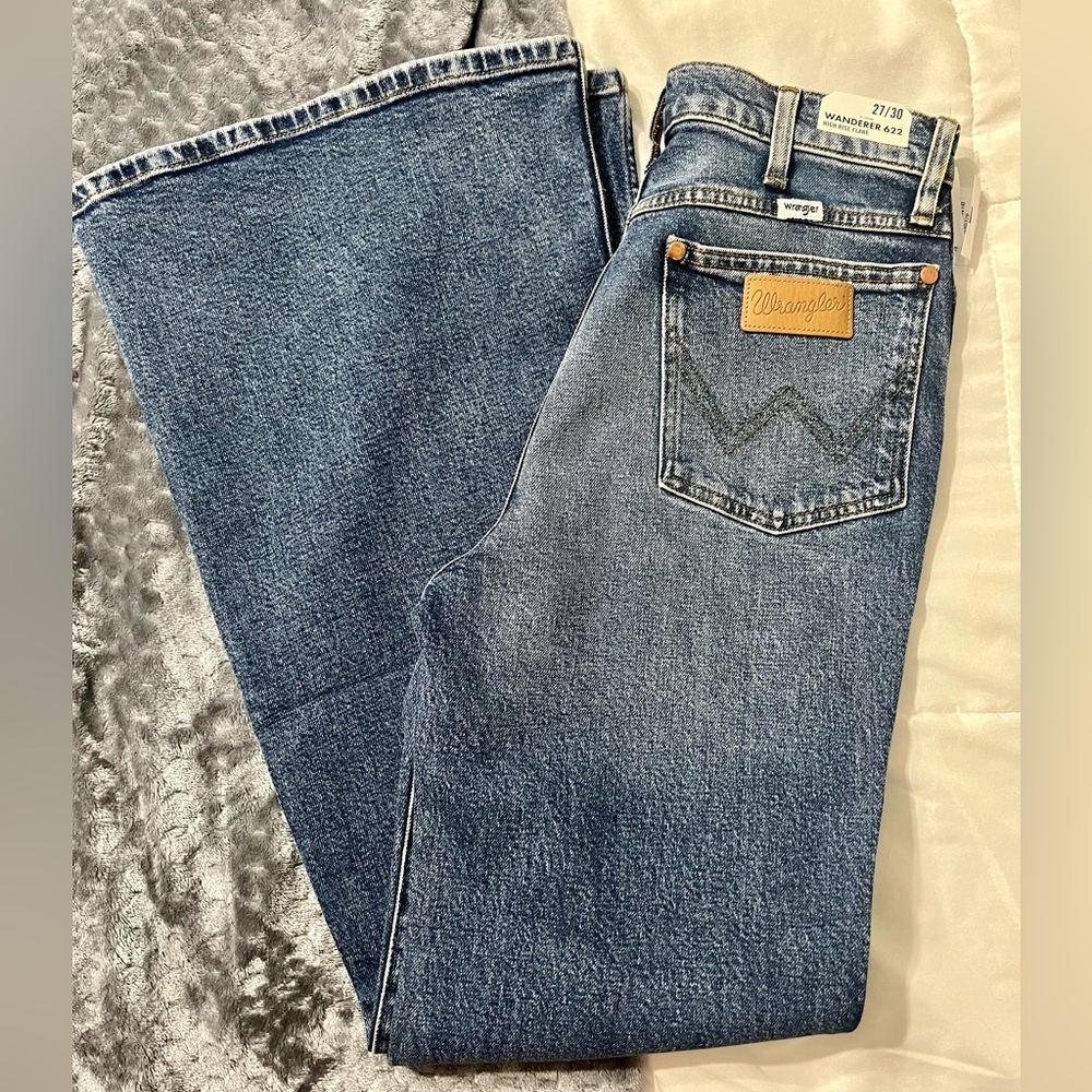 Women’s NWT Wrangler Wanderers